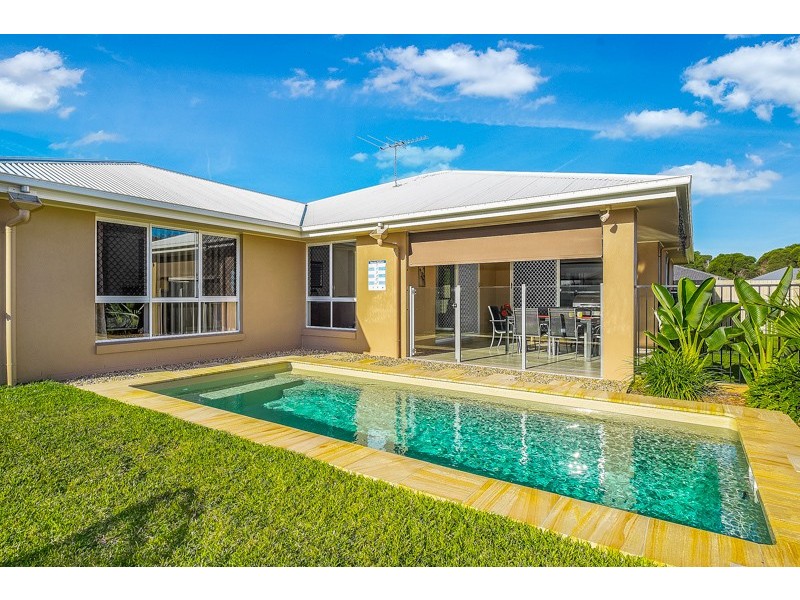 5 Bora Place, Ningi QLD 4511