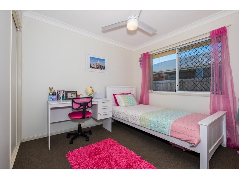 5 Bora Place, Ningi QLD 4511
