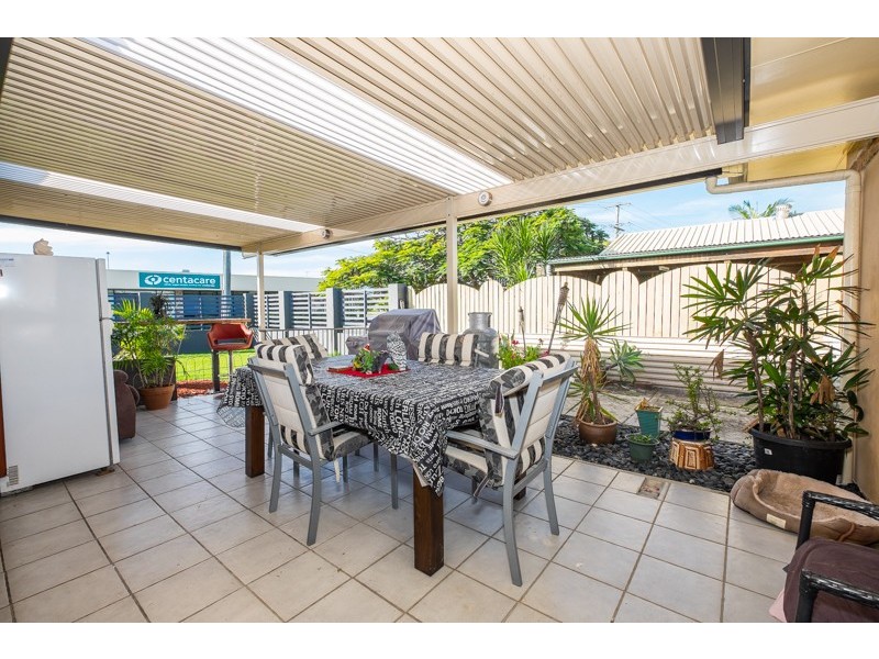 1 Yorkshire Drive, Banksia Beach QLD 4507