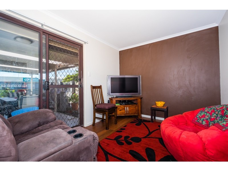 1 Yorkshire Drive, Banksia Beach QLD 4507