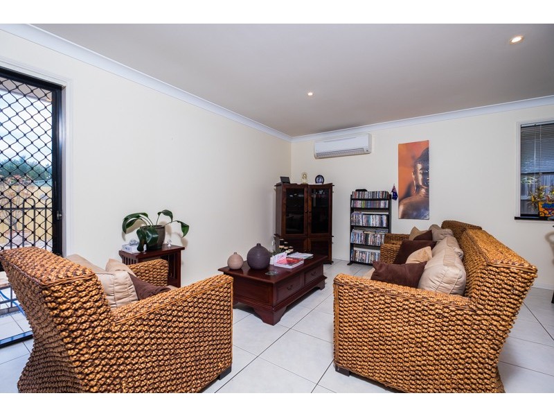 47 Mossman Way, Sandstone Point QLD 4511