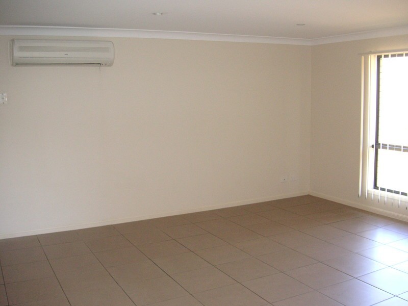 19 Gecko Place, Ningi QLD 4511