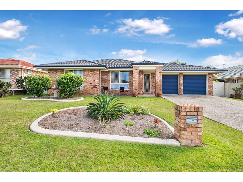 8 Scarborough Court, Sandstone Point QLD 4511