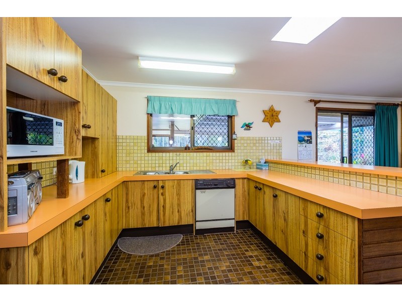 37 Ford Street, Bongaree QLD 4507