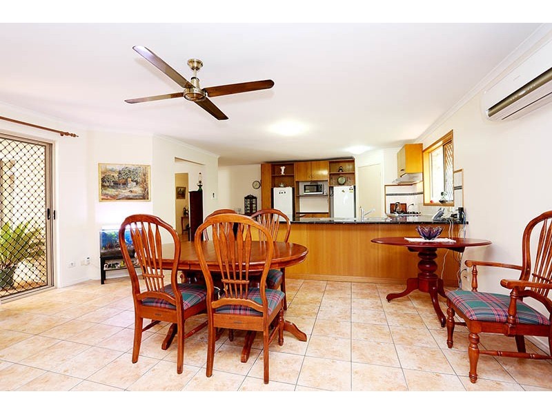 6 Genoa Place, Banksia Beach QLD 4507