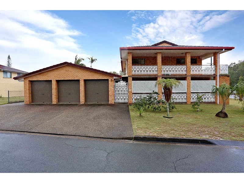 96 North Street, Woorim QLD 4507