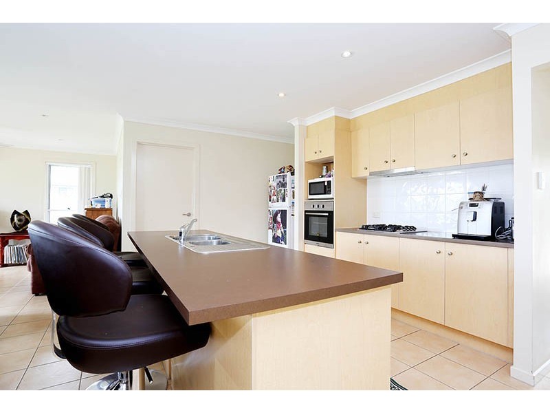 73 Sandstone Boulevard, Ningi QLD 4511