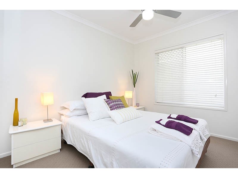 64 Biggs Avenue, Beachmere QLD 4510