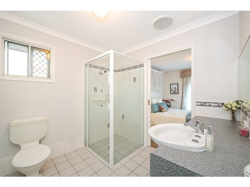 12 Phoenix Avenue, Bongaree QLD 4507