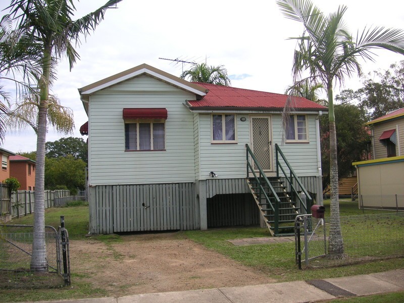 4 Mcpherson Street, Caboolture QLD 4510