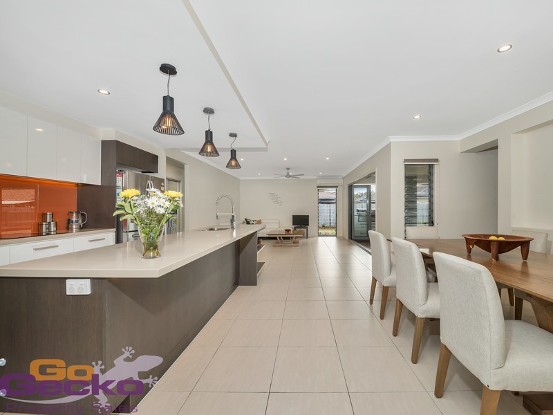 24 Treefrog Street, Ningi QLD 4511