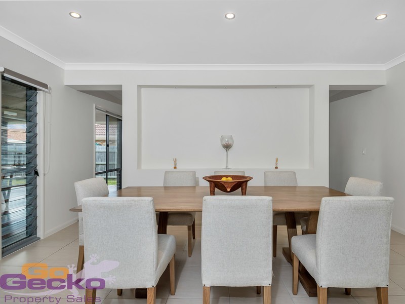 24 Treefrog Street, Ningi QLD 4511