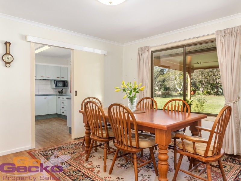 102 Bellay Road, Beachmere QLD 4510