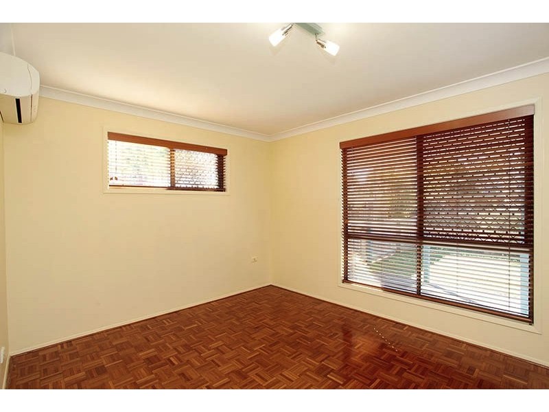 61 Ranald Avenue, Ningi QLD 4511