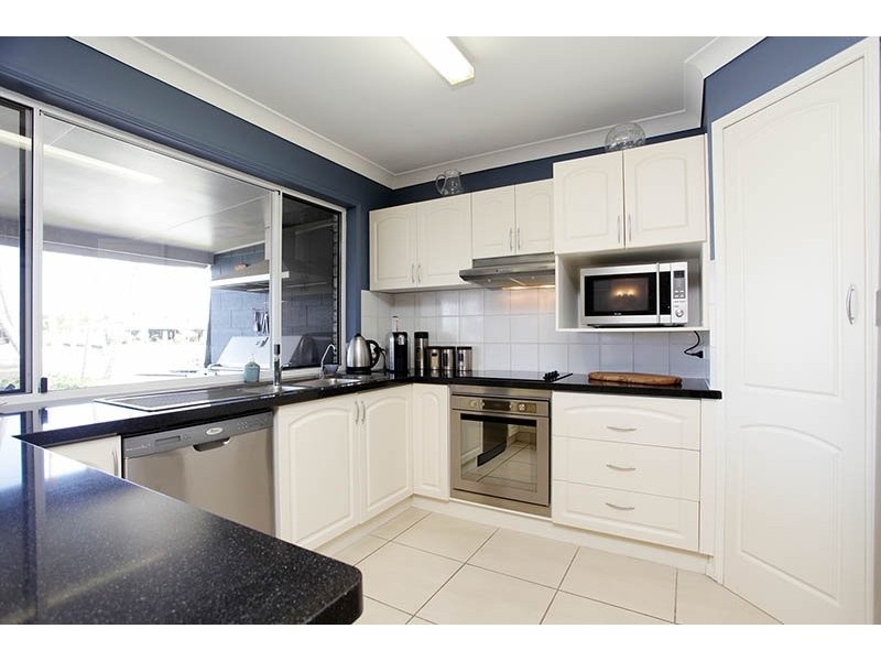 1/15 Bass Court, Banksia Beach QLD 4507