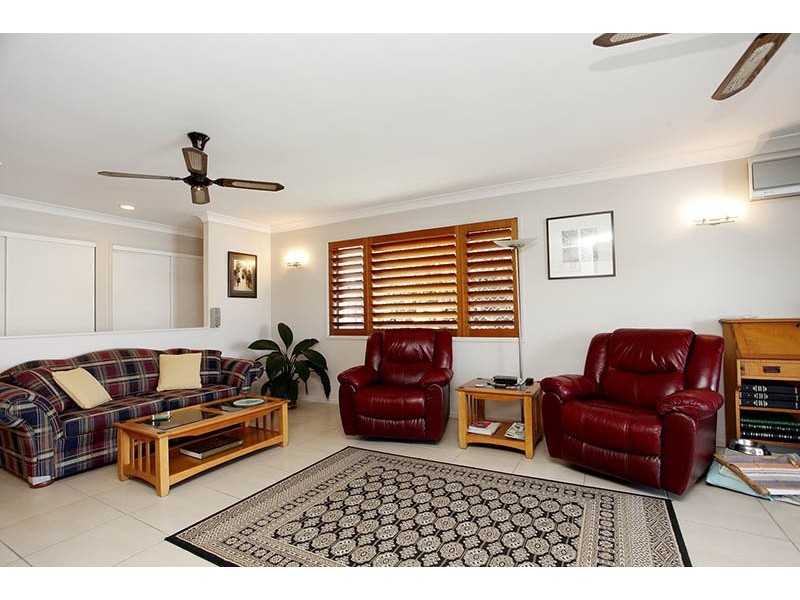 1/15 Bass Court, Banksia Beach QLD 4507