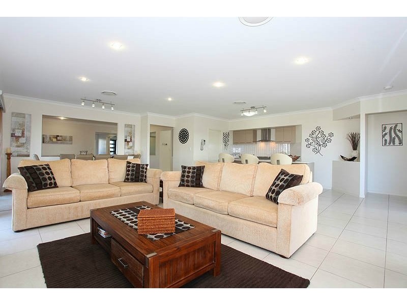 26 Blueberry Street, Banksia Beach QLD 4507