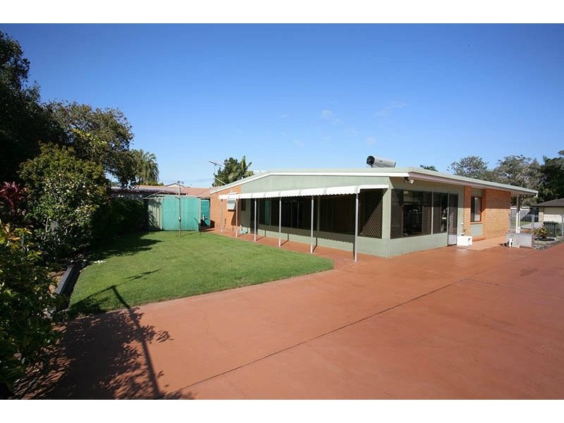 26-28 Hazell Ave, Banksia Beach QLD 4507