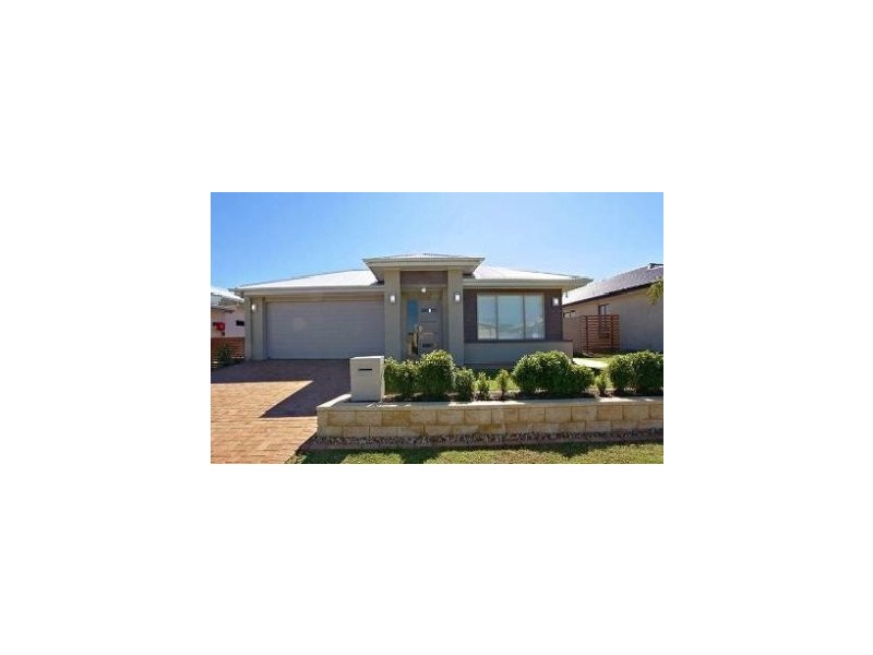 8 Rivercherry Ave, Banksia Beach QLD 4507