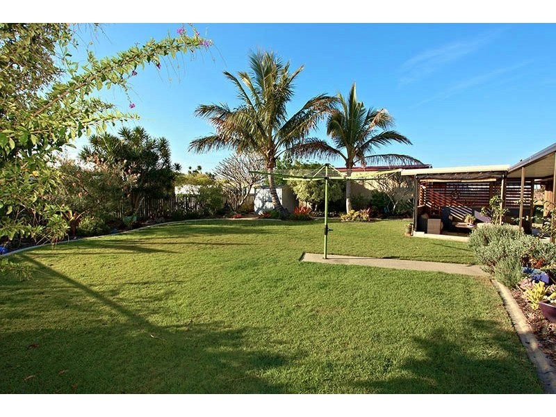 9 Pimpala Crescent, Bongaree QLD 4507