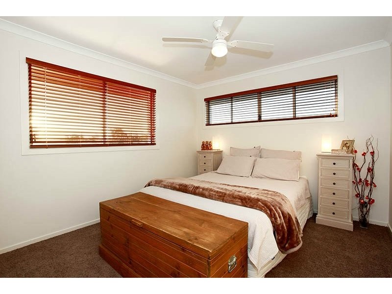 3 Dewdrop Place, Ningi QLD 4511