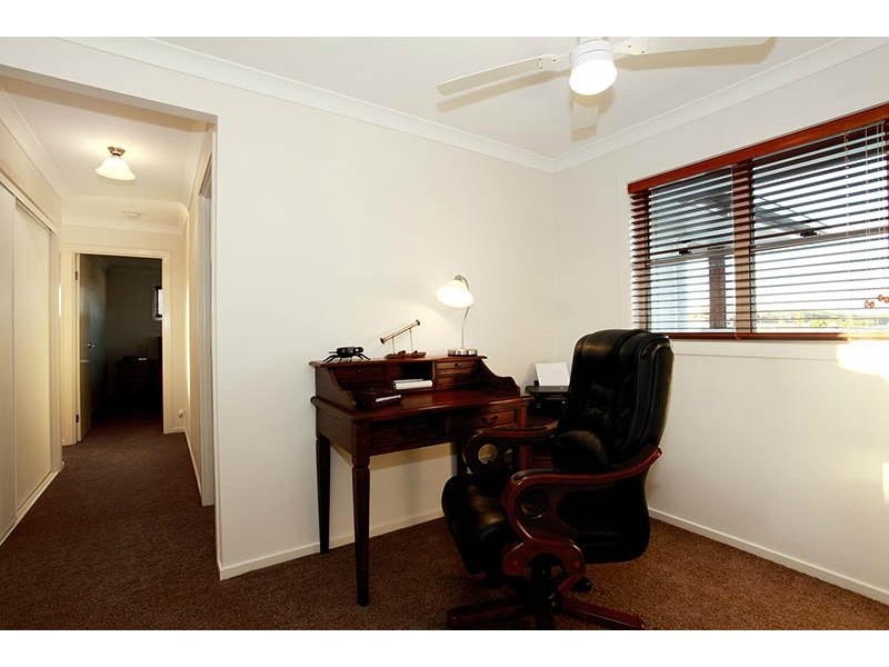 3 Dewdrop Place, Ningi QLD 4511