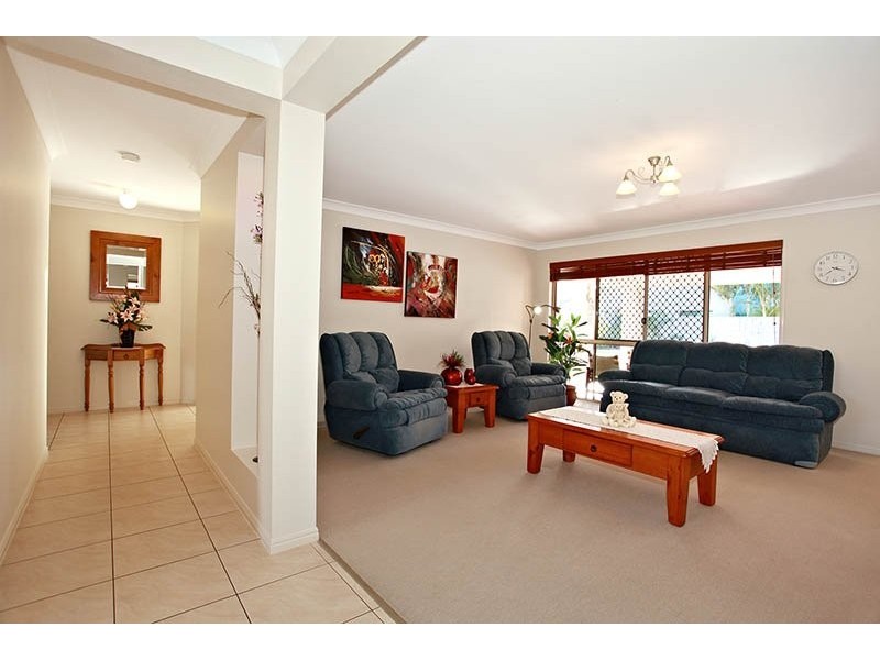 41 Kakadu Circuit, Banksia Beach QLD 4507
