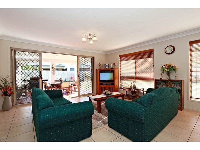 41 Kakadu Circuit, Banksia Beach QLD 4507