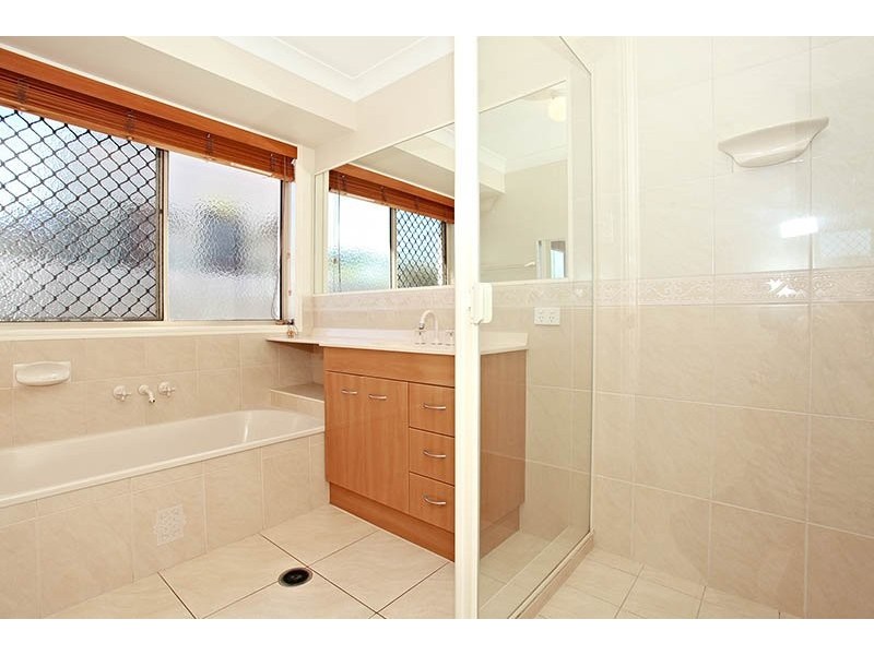 41 Kakadu Circuit, Banksia Beach QLD 4507