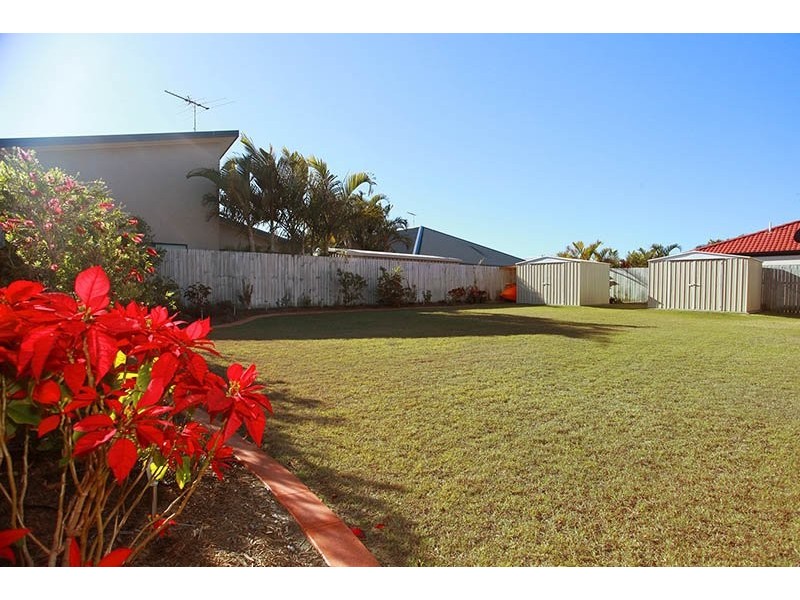 41 Kakadu Circuit, Banksia Beach QLD 4507
