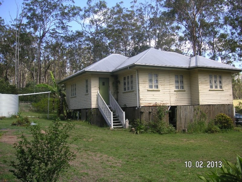 49 Franks Rd, Blackbutt QLD 4306