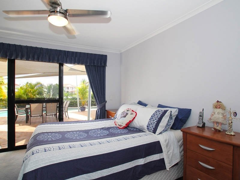 36 Topsail Circuit, Banksia Beach QLD 4507