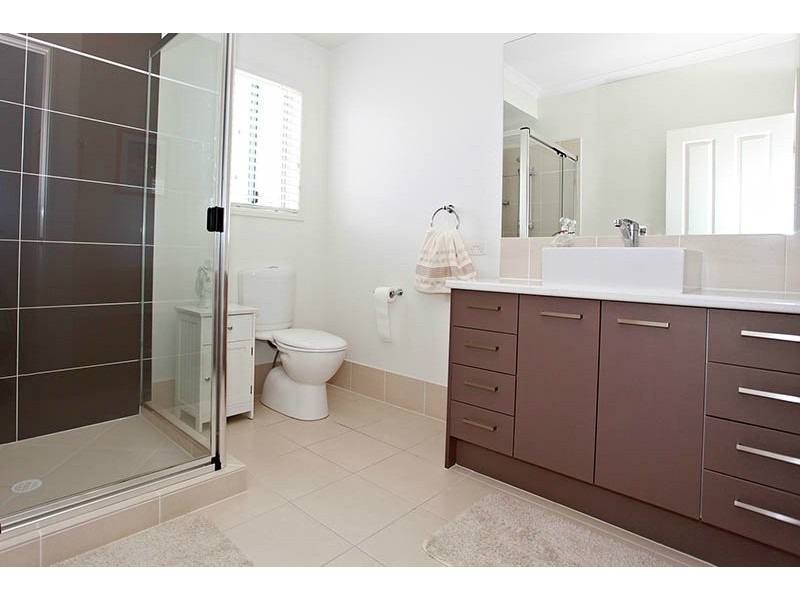 19-21 Hirst Court, Ningi QLD 4511