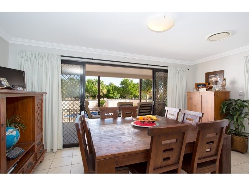 99 Cosmos Ave, Banksia Beach QLD 4507