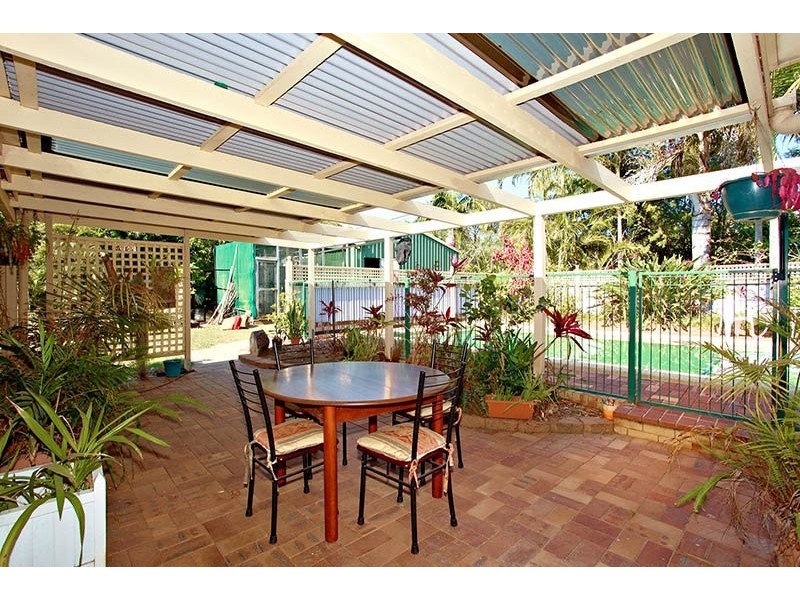 22-24 Wrenaus Way, Ningi QLD 4511