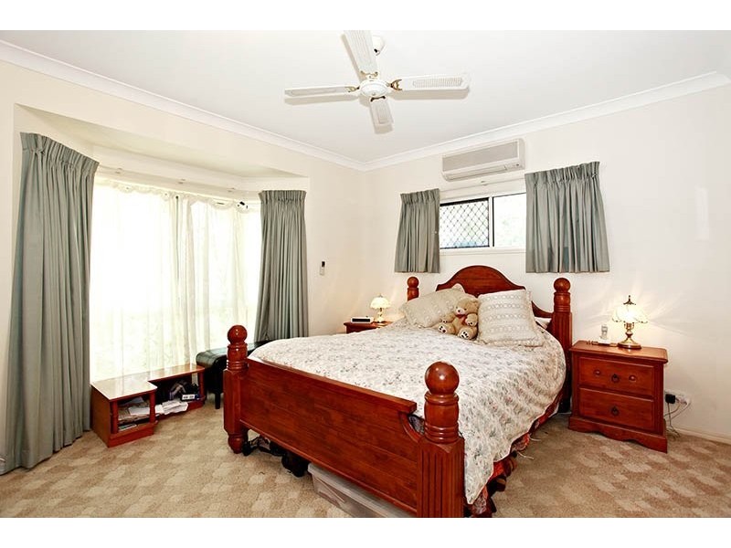 22-24 Wrenaus Way, Ningi QLD 4511