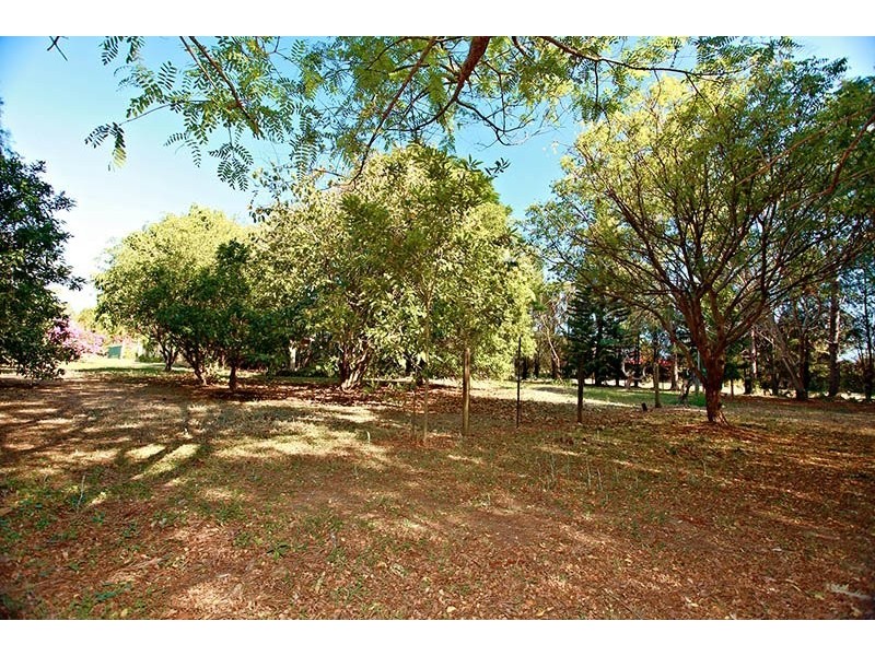 22-24 Wrenaus Way, Ningi QLD 4511
