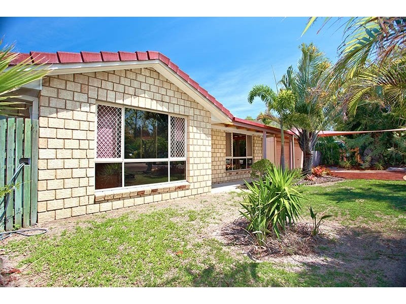 147 Moreton Tce, Beachmere QLD 4510