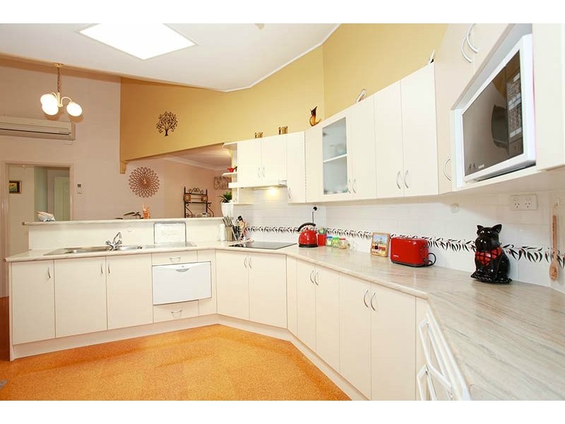 70 Norfolk Esp, Caboolture South QLD 4510