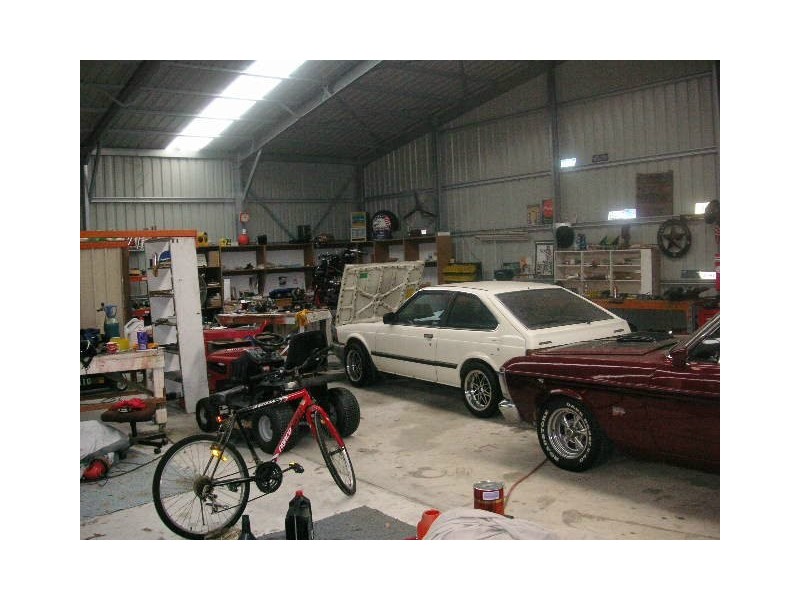 490 Bestmann Road, Ningi QLD 4511