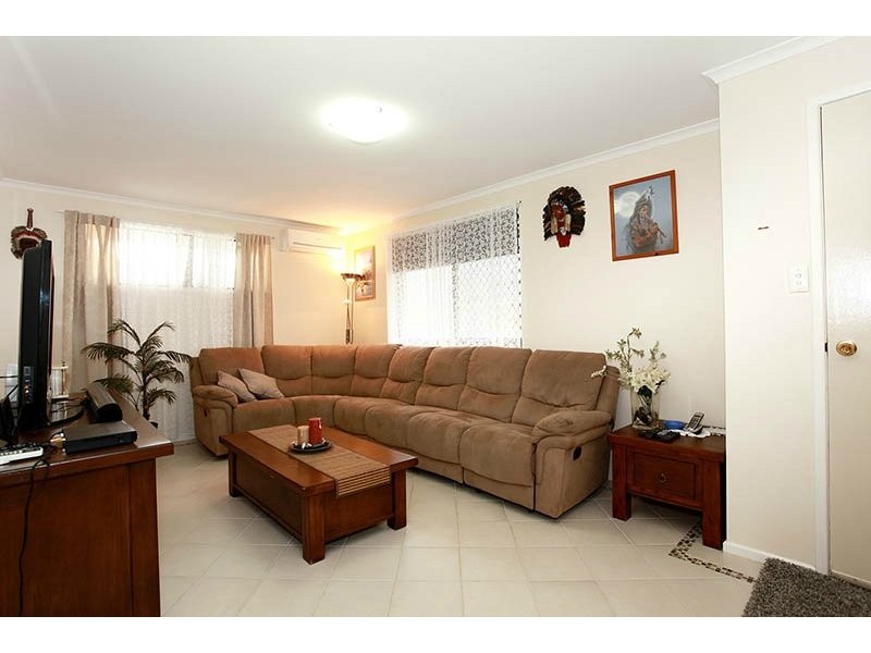 11 Hawaii Cres, Banksia Beach QLD 4507