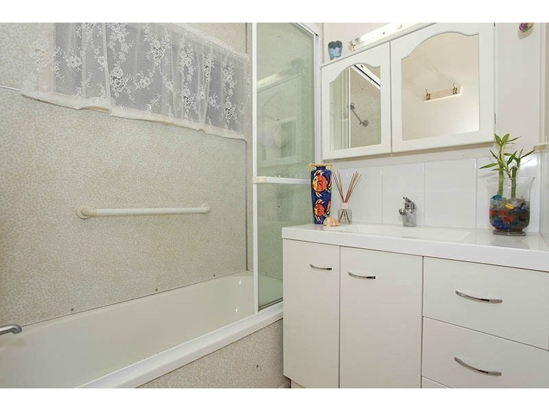 33 Wirraway Street, Bongaree QLD 4507