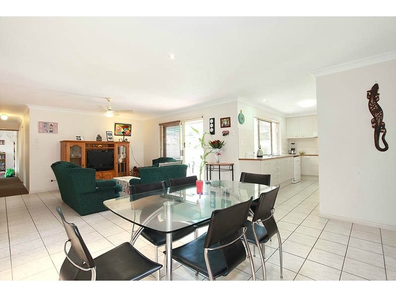 5 Jasmin Drive, Bongaree QLD 4507