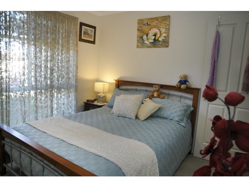 39 Clovelly Place, Sandstone Point QLD 4511