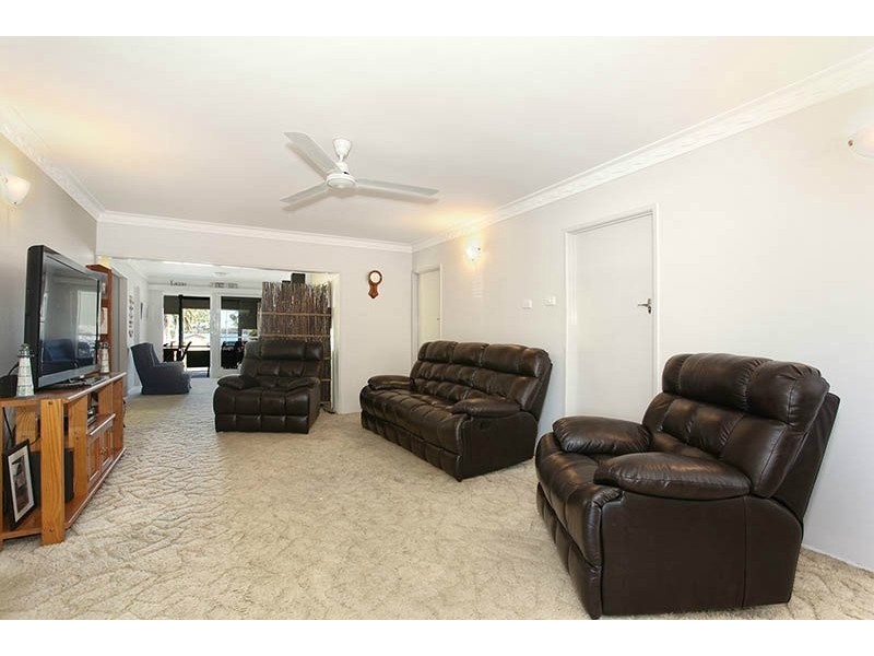 31 Queen Street, Bongaree QLD 4507