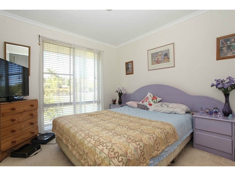 54 Bernborough Way, Ningi QLD 4511