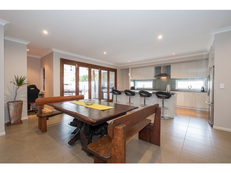 61 Cosmos Avenue, Banksia Beach QLD 4507