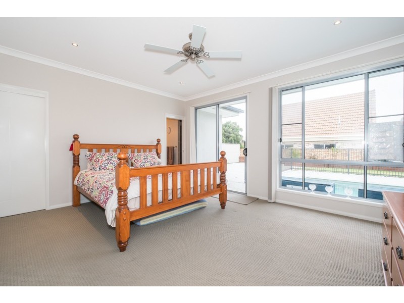 61 Cosmos Avenue, Banksia Beach QLD 4507