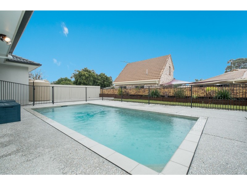 61 Cosmos Avenue, Banksia Beach QLD 4507