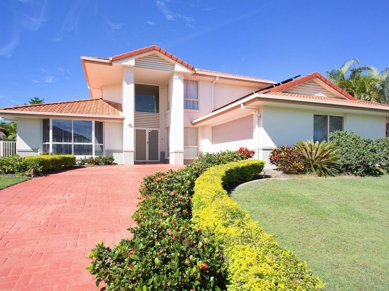 108 Voyagers Drive, Banksia Beach QLD 4507